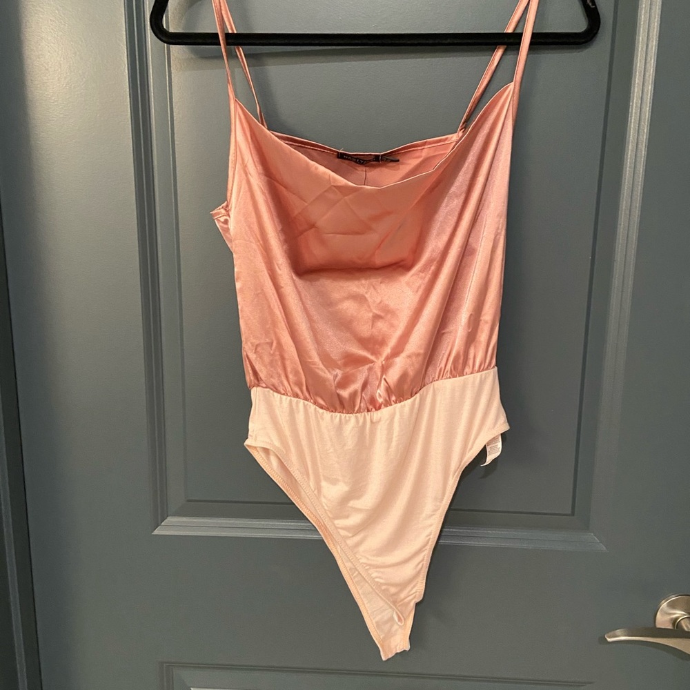 Nasty Gal NWT Satin cowl neck pink body suit
